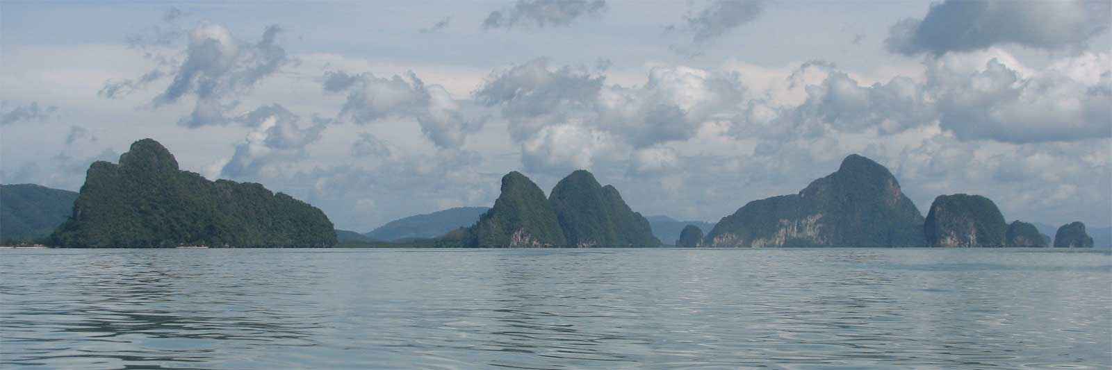 Kayaking through Phang nga